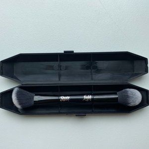 Kat Von D KVD Vegan Beauty Shade + Light Face Contour Brush